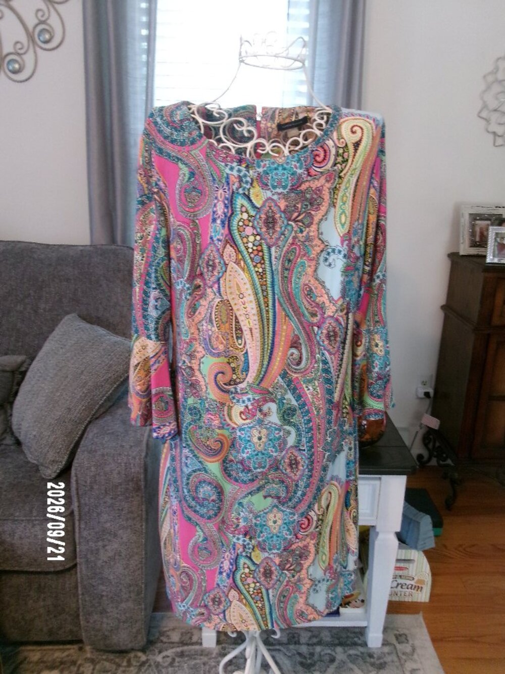 Tommy Hilfiger Bright Pink/ Turquoise Paisley Shift Dress 12/L Back Zip